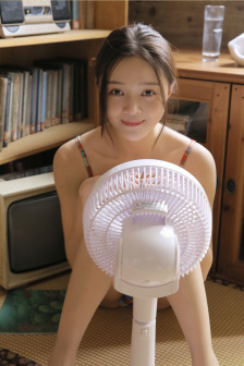 学长含着她的乳奶揉搓揉捏小说